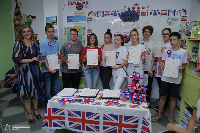 Čestitamo FCE B2 Kembridž sertifikate